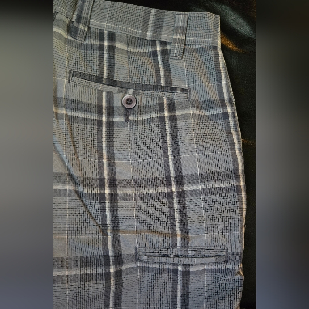 Burnside Gray/Blue Flat Front Long Shorts Lightweight Skate Cool 26" M - Picture 7 of 10